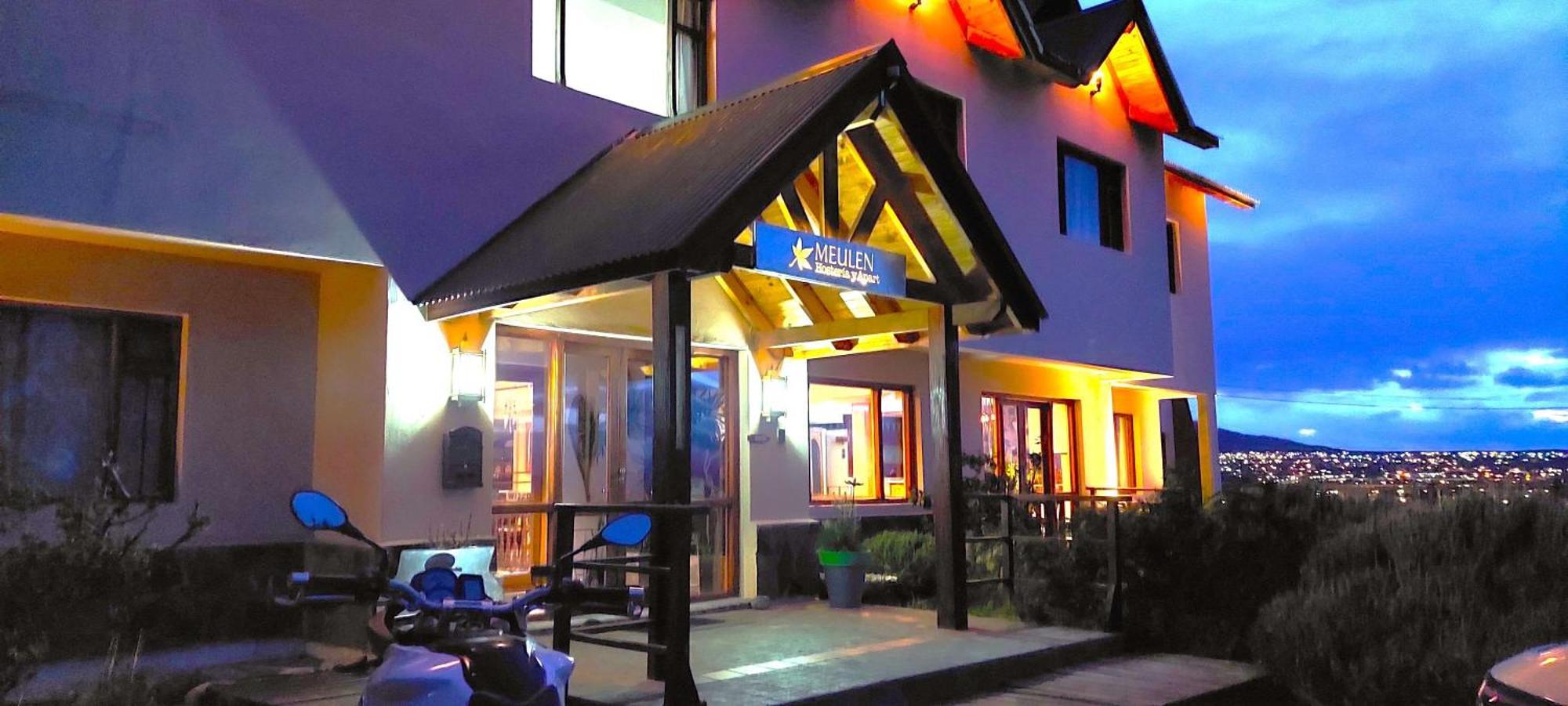 Meulen Hosteria Y Apart El Calafate Zewnętrze zdjęcie