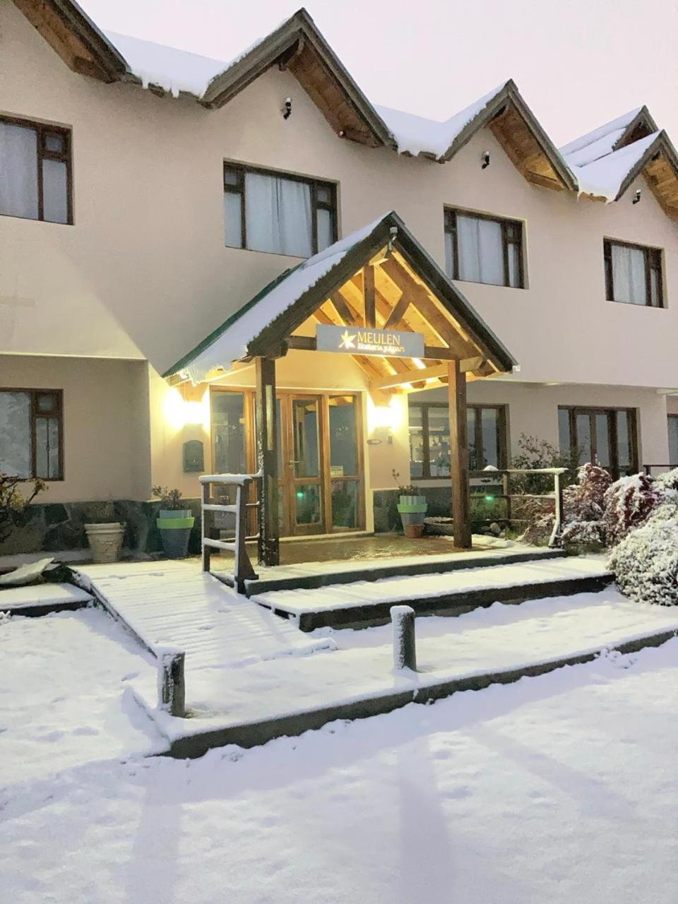 Meulen Hosteria Y Apart El Calafate Zewnętrze zdjęcie